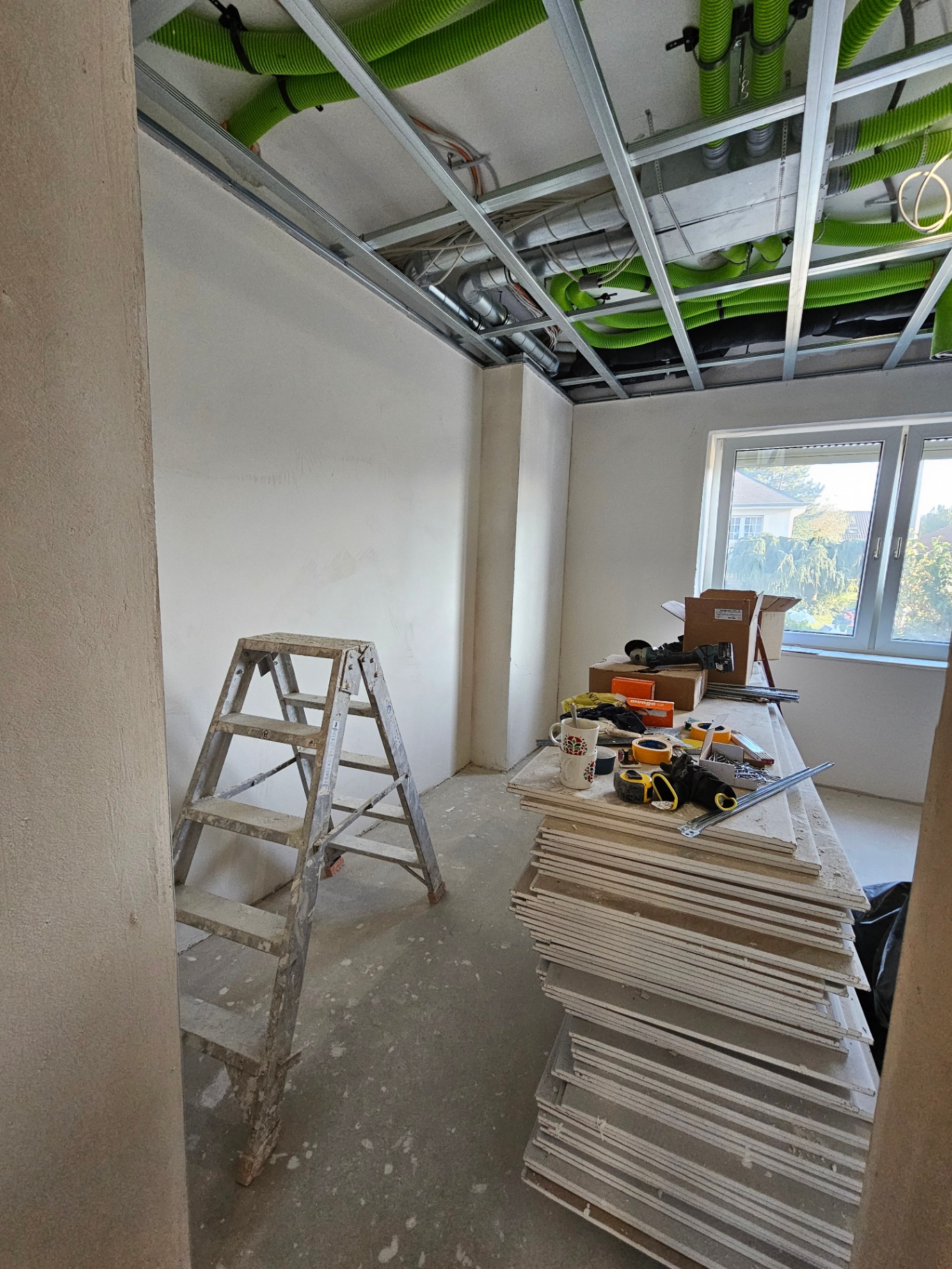 Ventilation network being framed into the ceiling